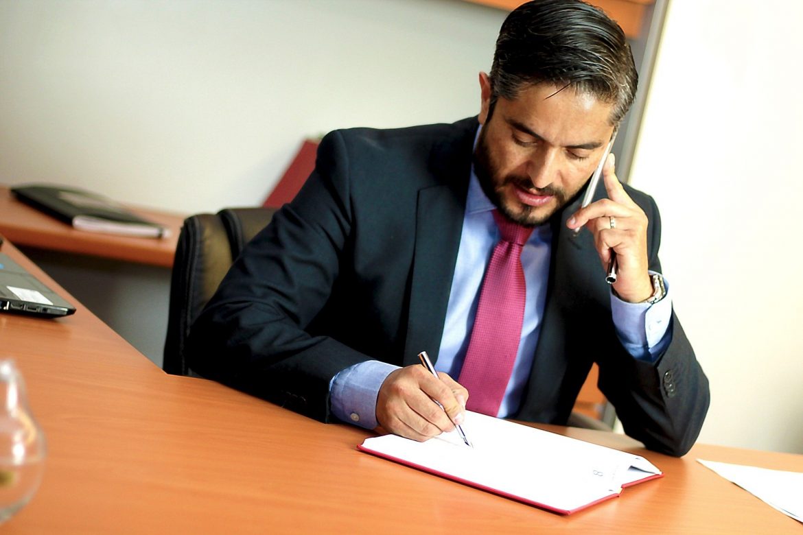 Choisir des cabinets d’avocats pour proposer votre travail